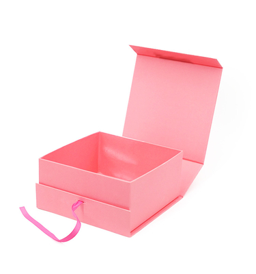 cajas de regalo duras magnéticas del rosa 1600g con el punto de la cinta ULTRAVIOLETA