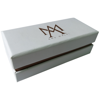 caja de regalo de la joyería de 4C PMS con el JPG 300DPI del cierre de la cinta