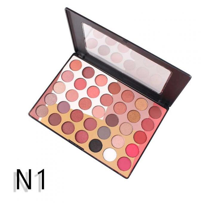 Paleta vacía del sombreador de ojos de Pantone con la impresión de seda del espejo 1