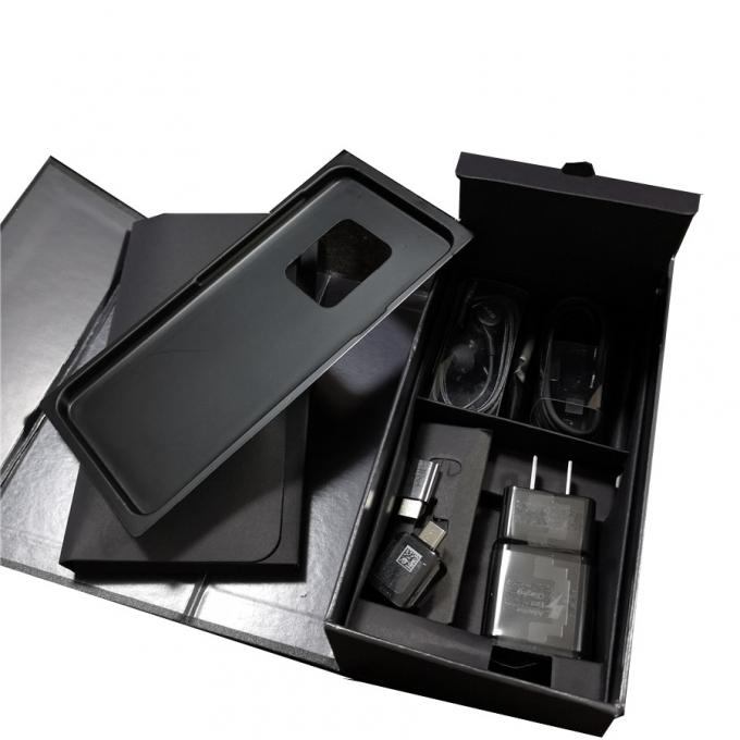 Caja de empaquetado EVA Insert de Smartphone del cierre magnético negro 6 de CMYK 4 0